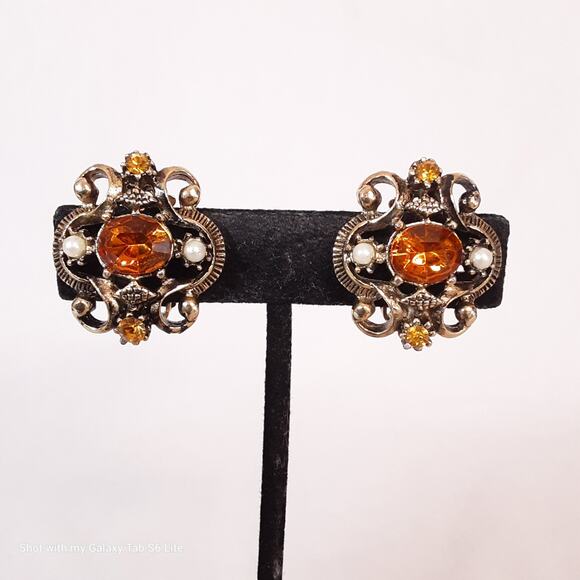 Fancy Amber Color Stone Earrings Antique Gold Tone Swirls And Tiny Faux Pearls - Picture 1 of 9